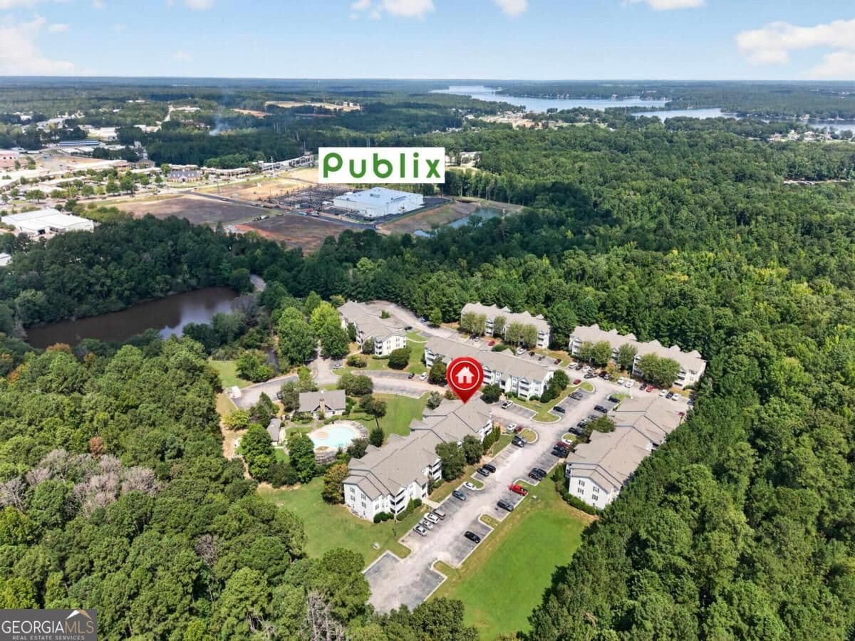 3 bedroom, 2 bathroom, 1,294 sq ft condominium for sale at 6308 Primrose Path, Eatonton, GA 31024 — photo 4