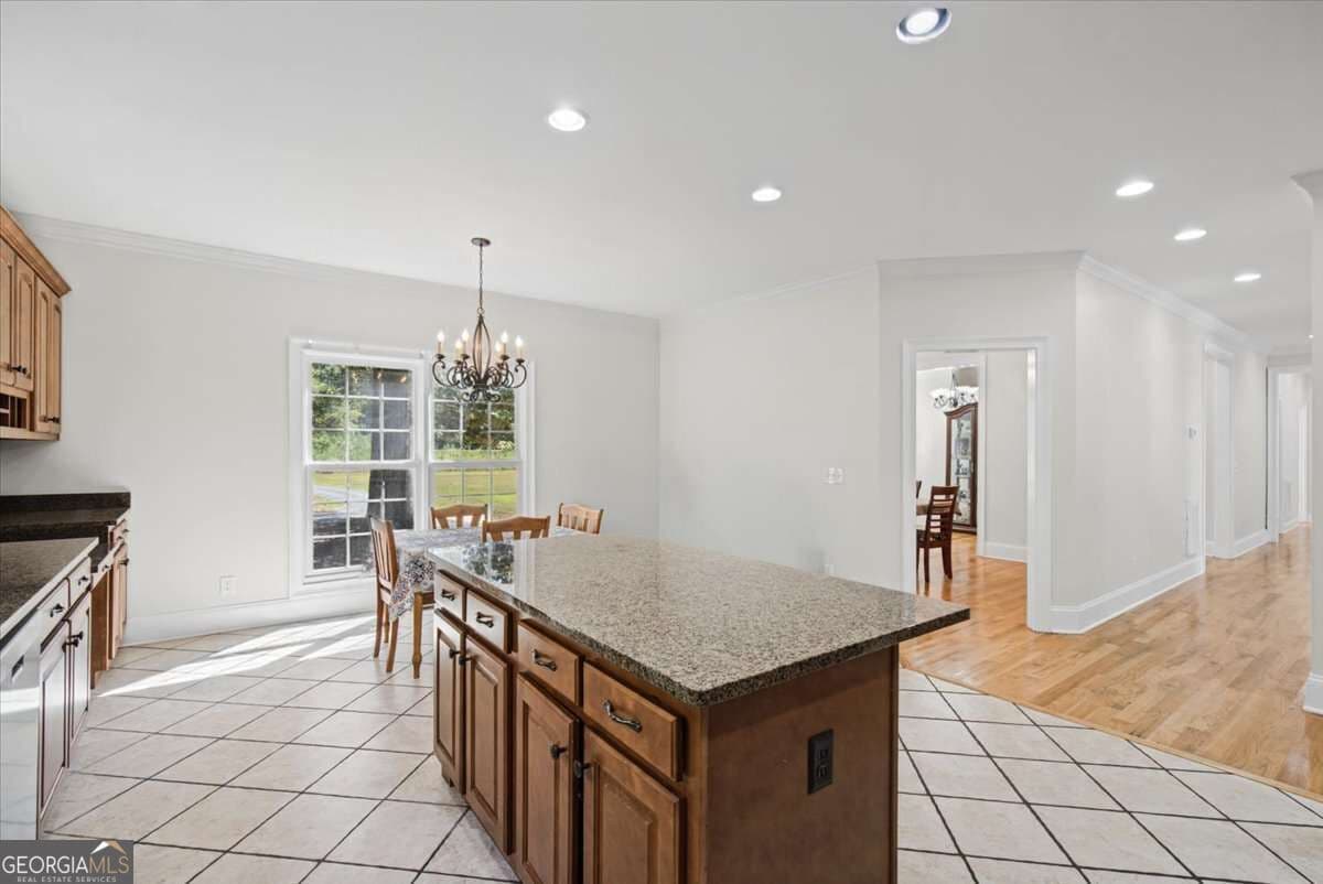 4 bedroom, 2.5 bathroom, 3,000 sq ft single family residence for sale at 245 Broadus Road, Rome, GA 30161 — photo 6
