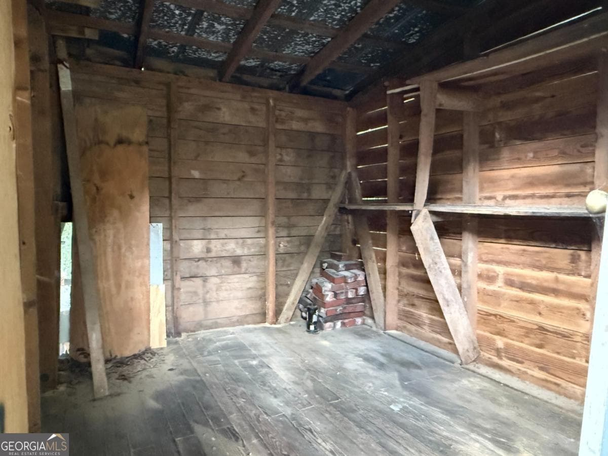 1 bedroom, 1 bathroom, 608 sq ft single family residence for sale at 7514 Ga Highway 17, Bowersville, GA 30516 — photo 7