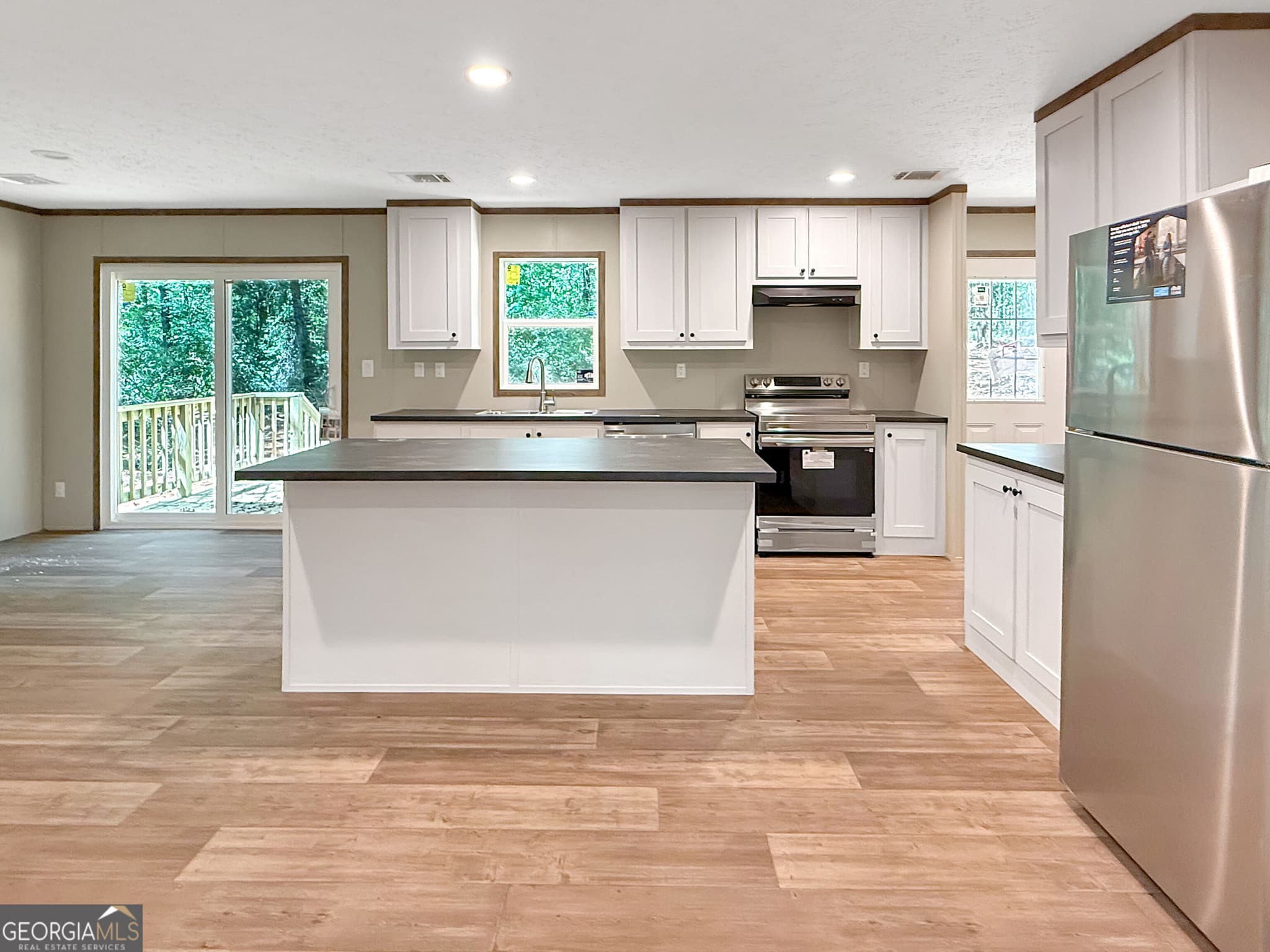 3 bedroom, 2 bathroom, 1,800 sq ft manufactured home,single family residence for sale at 1787 Ramah Church Road, Culloden, GA 31016 — photo 5