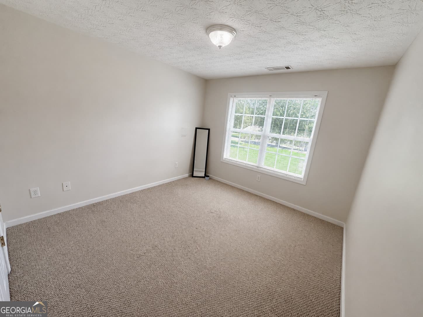 3 bedroom, 3 bathroom, 2,575 sq ft single family residence for sale at 127 Mabry Road, Jackson, GA 30233 — photo 9
