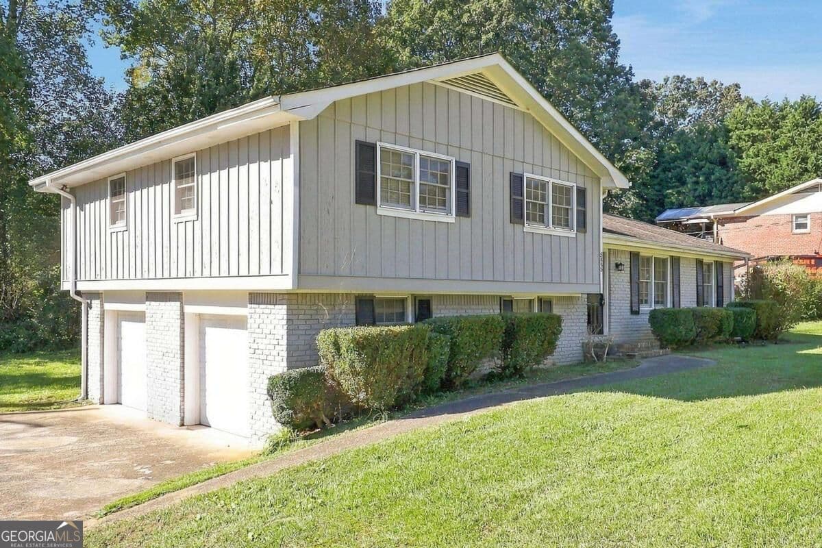 3 bedroom, 2 bathroom single family residence for rent at 5445 Mill Valley Drive, Douglasville, GA 30135 for $1,615 a month — photo 2