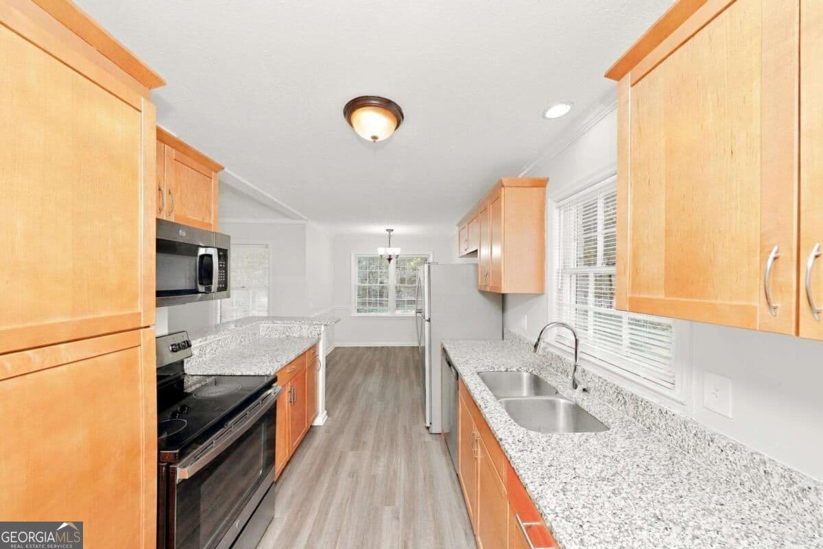 3 bedroom, 2 bathroom single family residence for rent at 5445 Mill Valley Drive, Douglasville, GA 30135 for $1,615 a month — photo 3