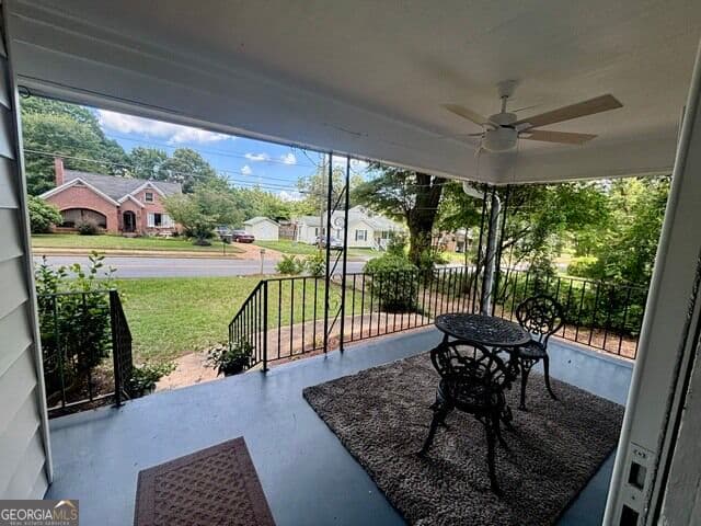 3 bedroom, 1 bathroom, 1,239 sq ft single family residence for sale at 410 Mallory Street, Thomaston, GA 30286 — photo 5