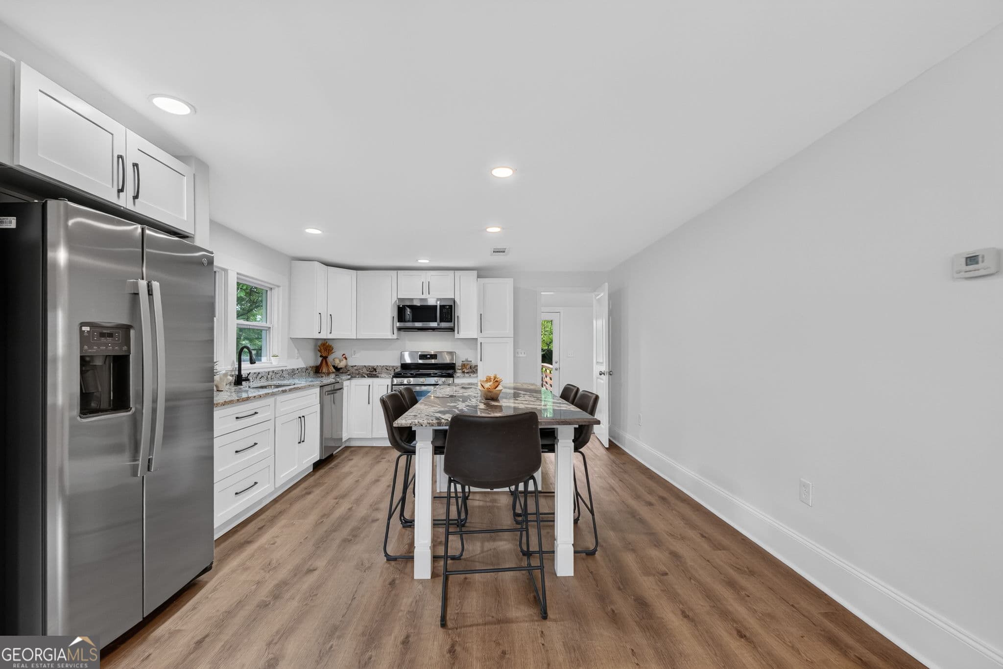 3 bedroom, 1 bathroom, 1,239 sq ft single family residence for sale at 410 Mallory Street, Thomaston, GA 30286 — photo 9