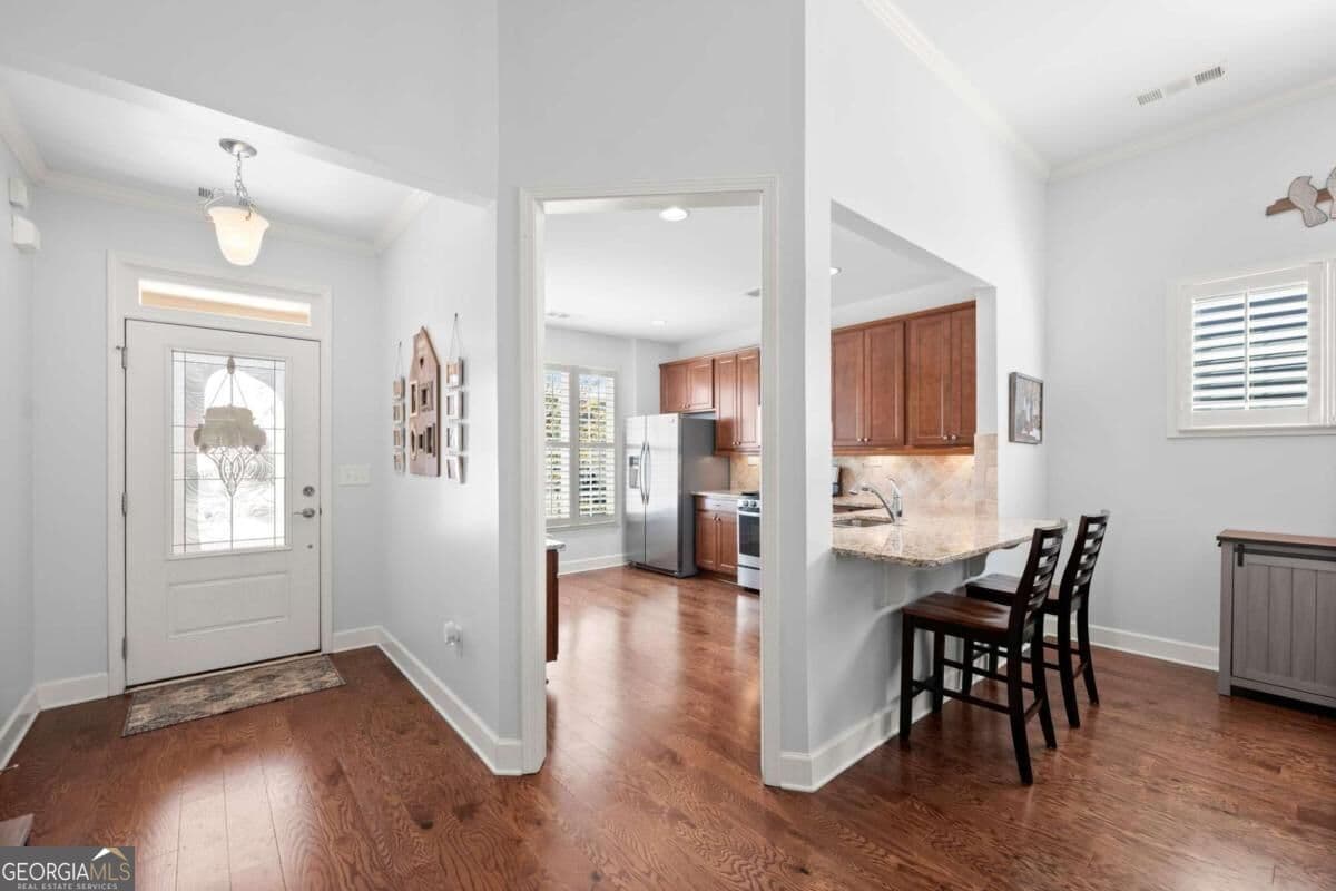 3 bedroom, 2 bathroom, 2,020 sq ft single family residence for sale at 3626 Majestic Oak Drive, Gainesville, GA 30504 — photo 6