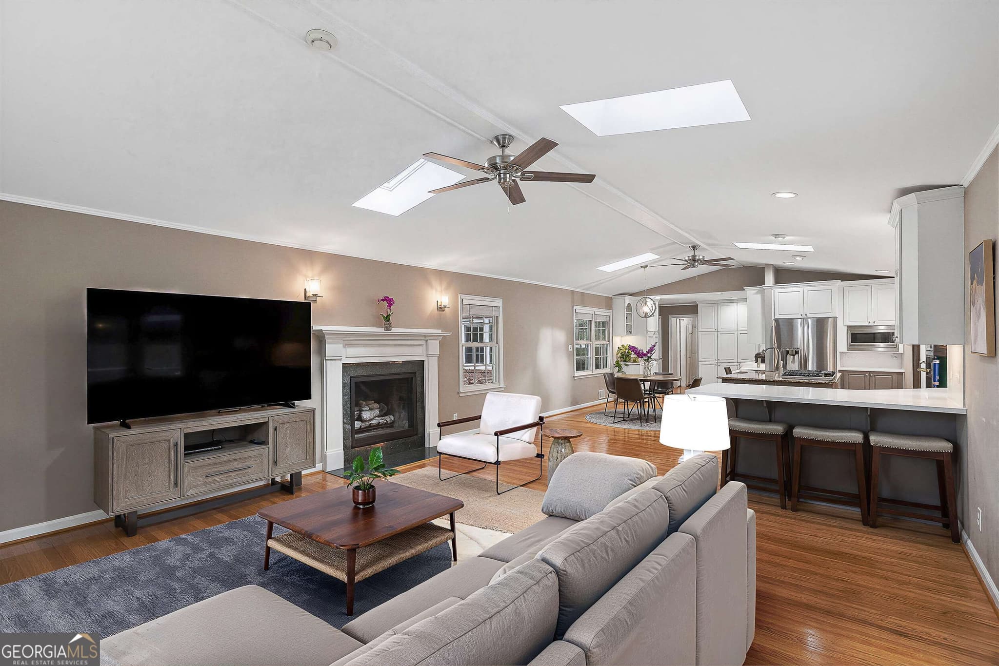 4 bedroom, 3 bathroom, 3,068 sq ft single family residence for sale at 3265 Henderson Creek Road, Atlanta, GA 30341 — photo 7
