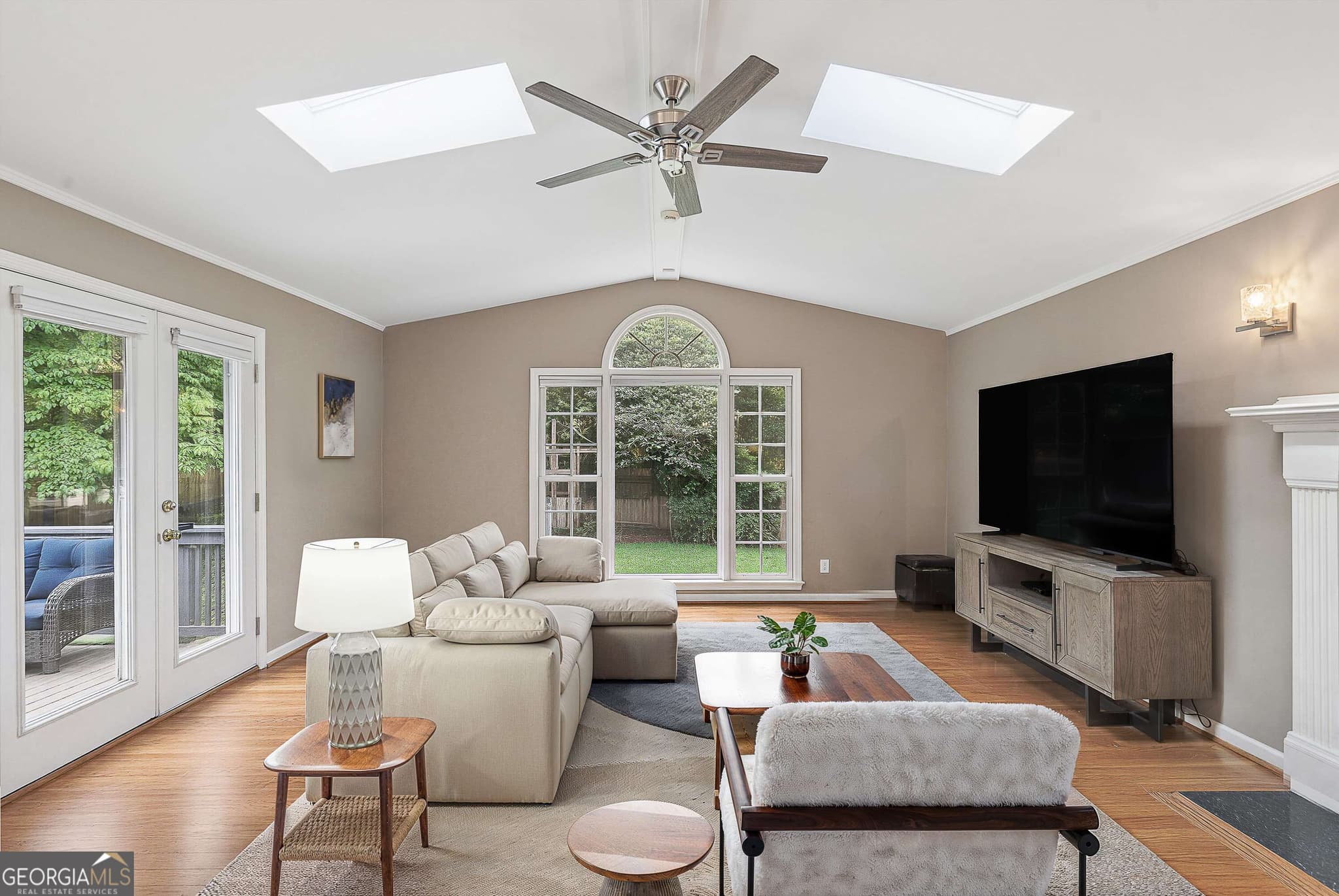 4 bedroom, 3 bathroom, 3,068 sq ft single family residence for sale at 3265 Henderson Creek Road, Atlanta, GA 30341 — photo 10