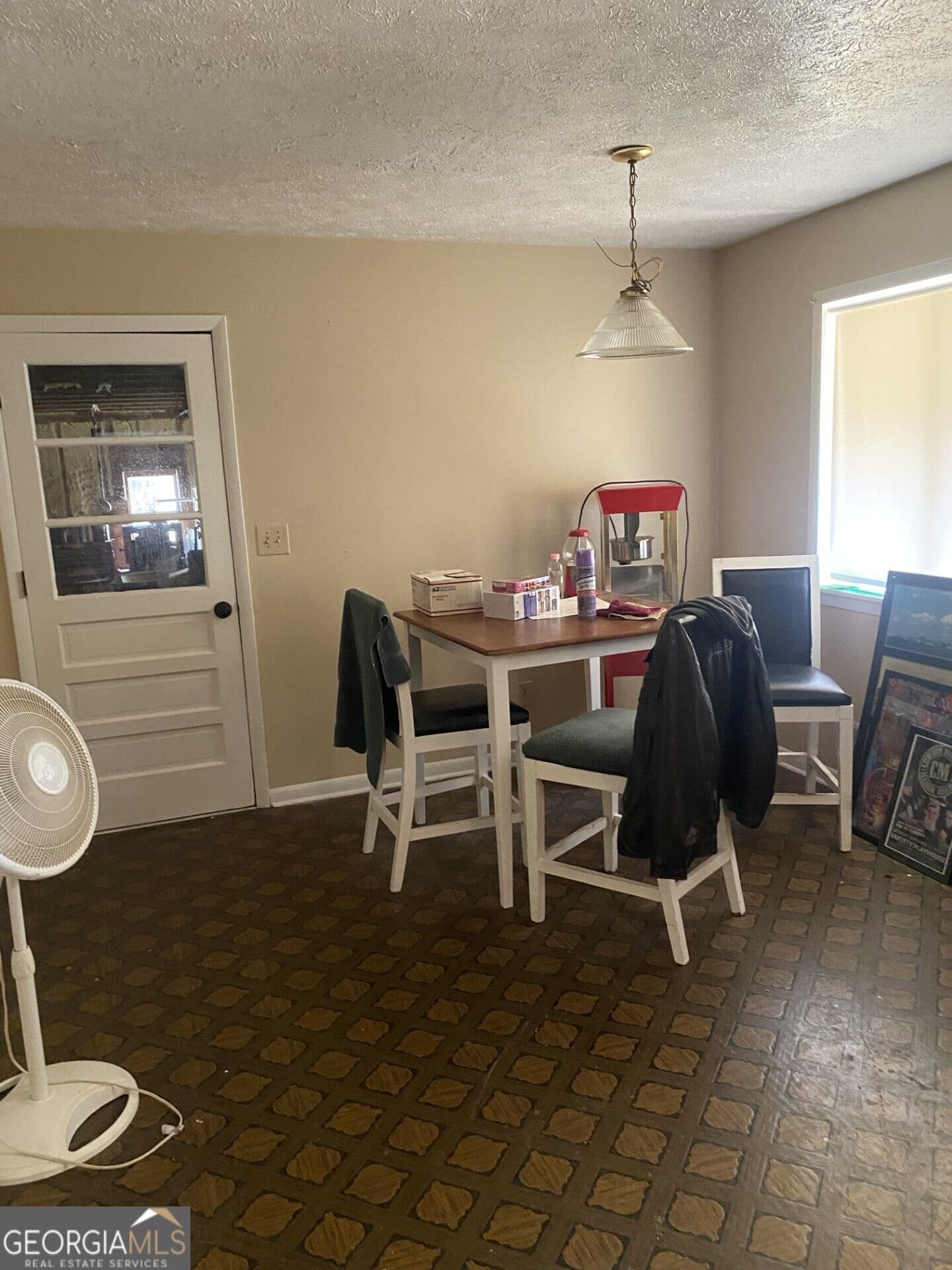 3 bedroom, 1 bathroom, 1,080 sq ft single family residence for sale at 1275 W Macedonia Church Road, Oxford, GA 30054 — photo 5