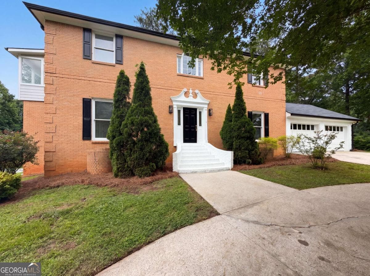 5 bedroom, 4 bathroom, 4,990 sq ft single family residence sold at 211 Blake Street, Lawrenceville, GA 30046