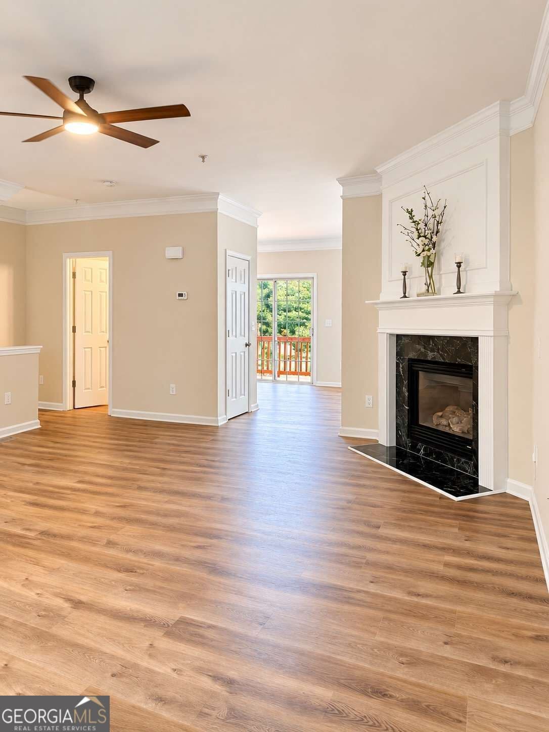 4 bedroom, 2.5 bathroom, 1,870 sq ft townhouse for sale at 724 Breeze Lane, Woodstock, GA 30188 — photo 5