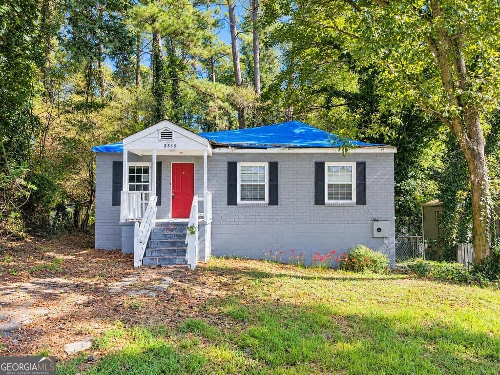 3 bedroom, 1 bathroom, 1,080 sq ft single family residence for sale at 2835 Burton Road, Atlanta, GA 30311 — photo 1 of 30