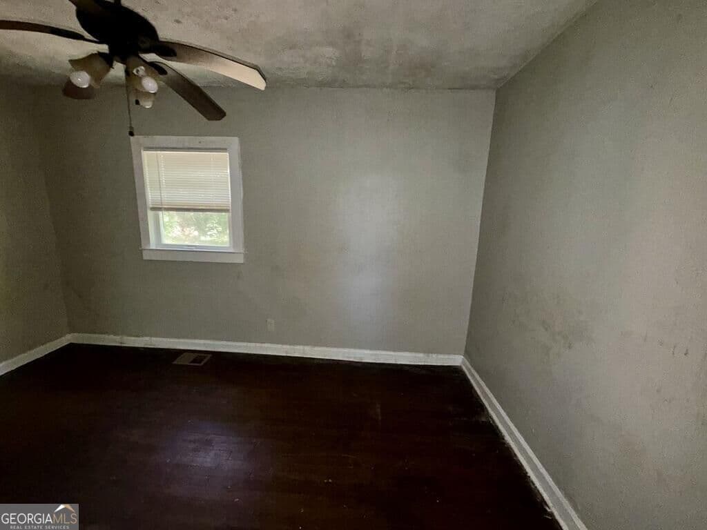 3 bedroom, 1 bathroom, 1,080 sq ft single family residence for sale at 2835 Burton Road, Atlanta, GA 30311 — photo 9