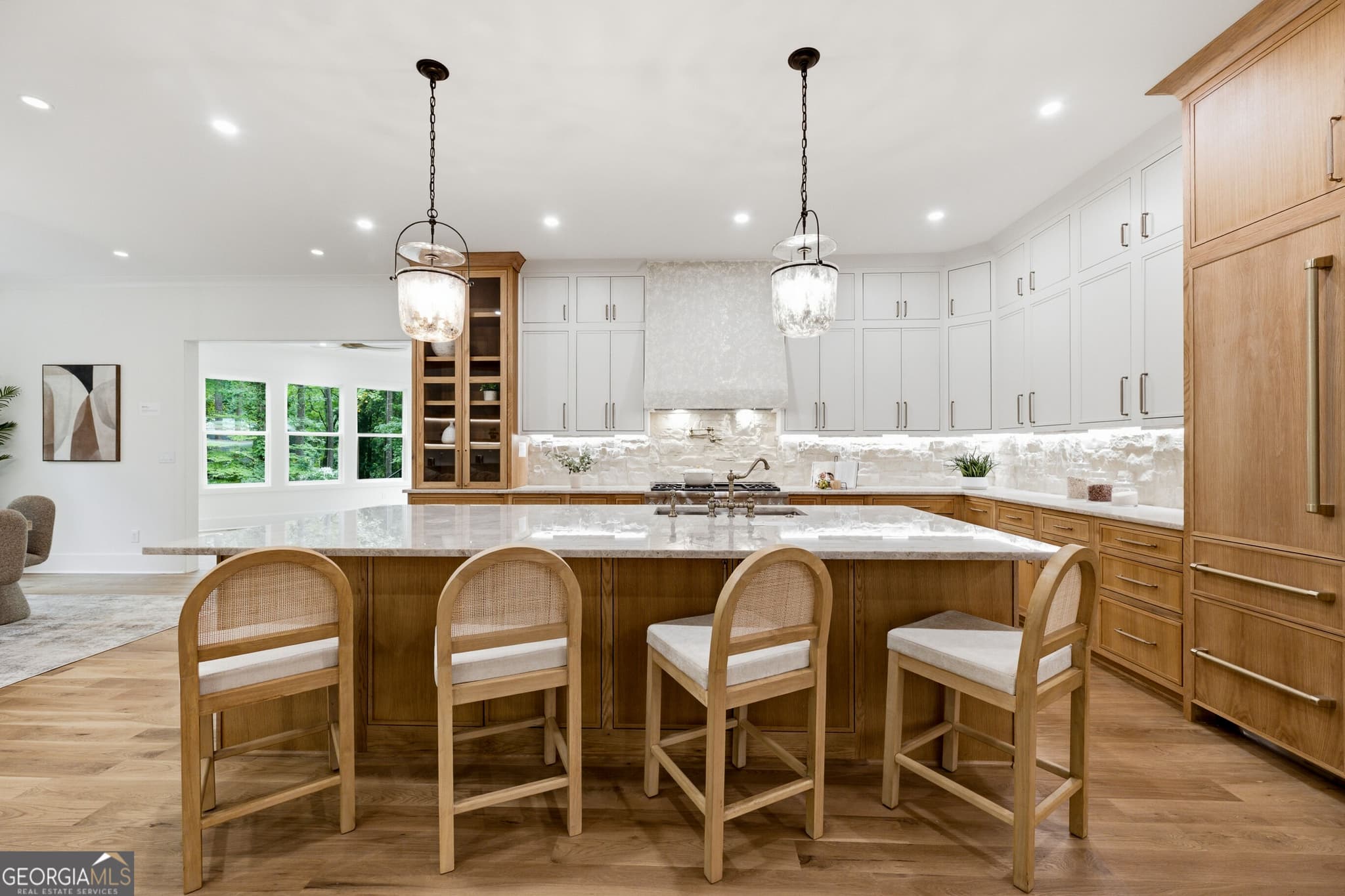 7 bedroom, 7 bathroom, 6,500 sq ft single family residence for sale at 132 Lakeshore Drive, Marietta, GA 30067 — photo 5
