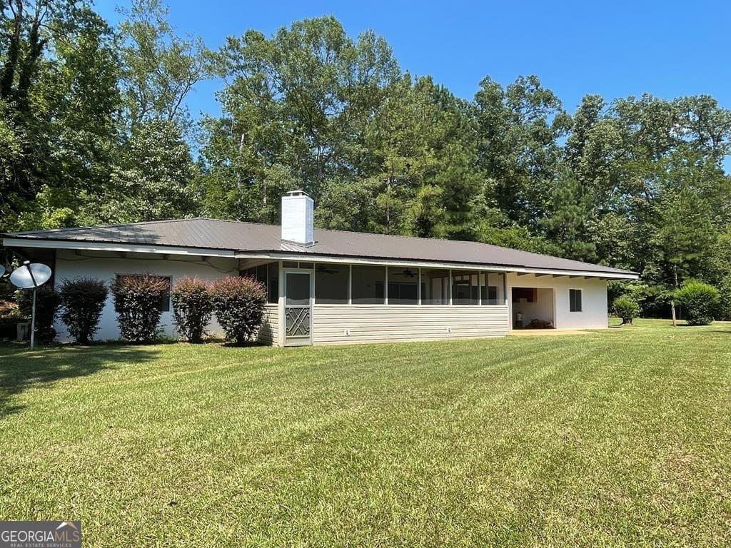 4 bedroom, 2 bathroom, 1,734 sq ft cabin,single family residence for rent at 163 Holly Ridge Road, Dublin, GA 31021 for $2,300 a month — photo 1 of 1