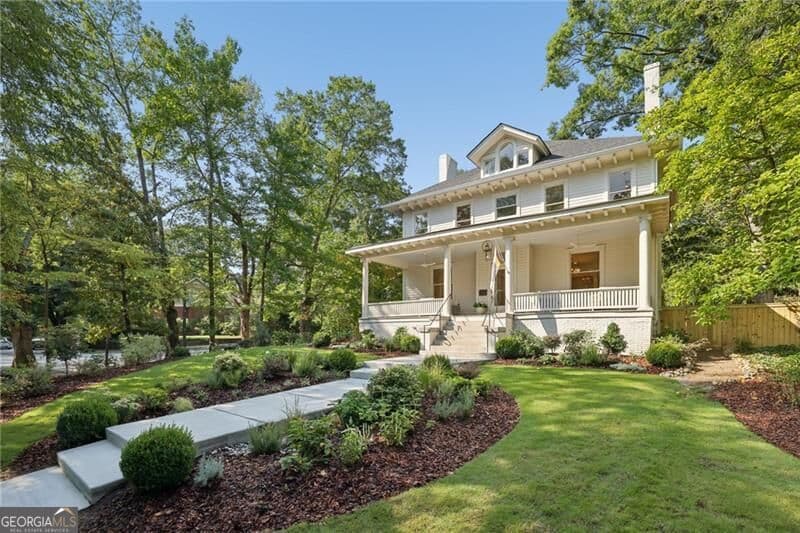 5 bedroom, 5.5 bathroom, 5,600 sq ft single family residence for sale at 118 Waverly Way, Atlanta, GA 30307 — photo 4