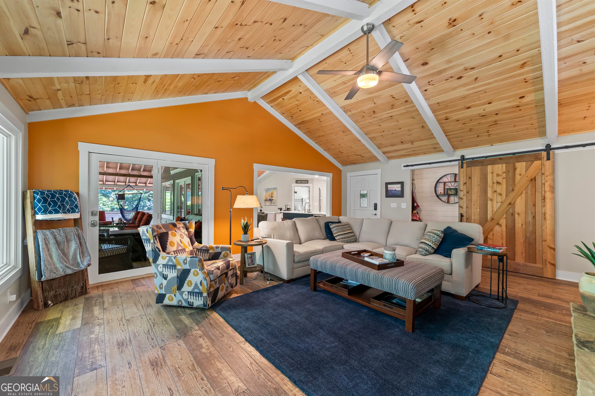 3 bedroom, 2.5 bathroom, 2,217 sq ft single family residence under contract at 244 Lake View Court, Lavonia, GA 30553 — photo 10