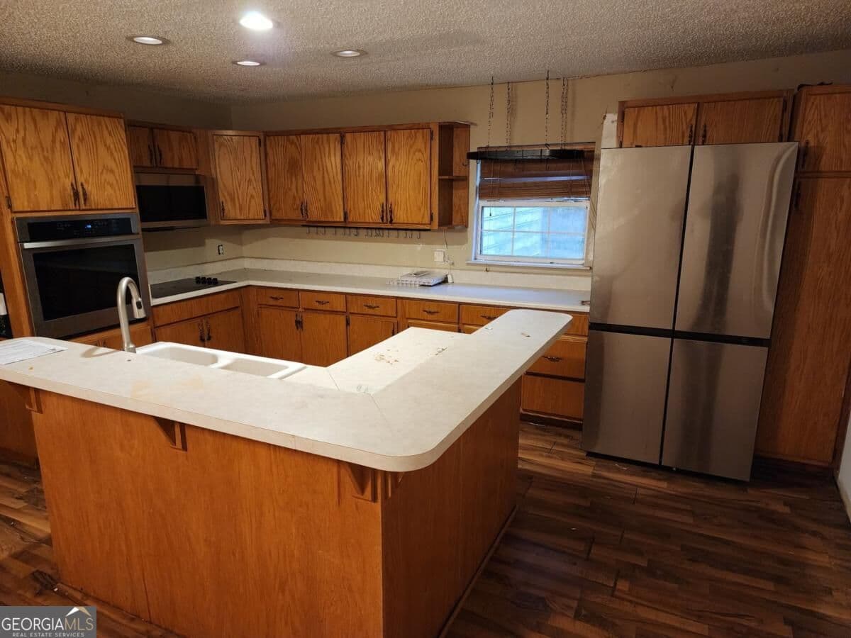 4 bedroom, 3 bathroom, 2,202 sq ft single family residence for sale at 402 W 3Rd Street, Woodbine, GA 31569 — photo 7