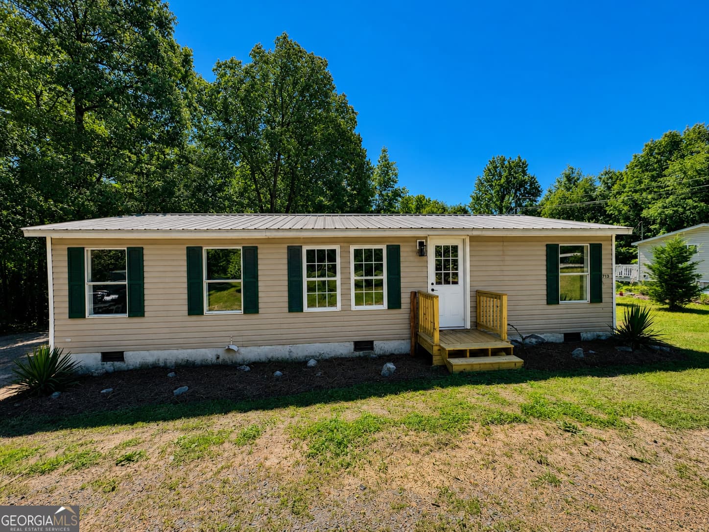 3 bedroom, 2 bathroom manufactured home,single family residence under contract at 713 Woods Road, Tunnel Hill, GA 30755