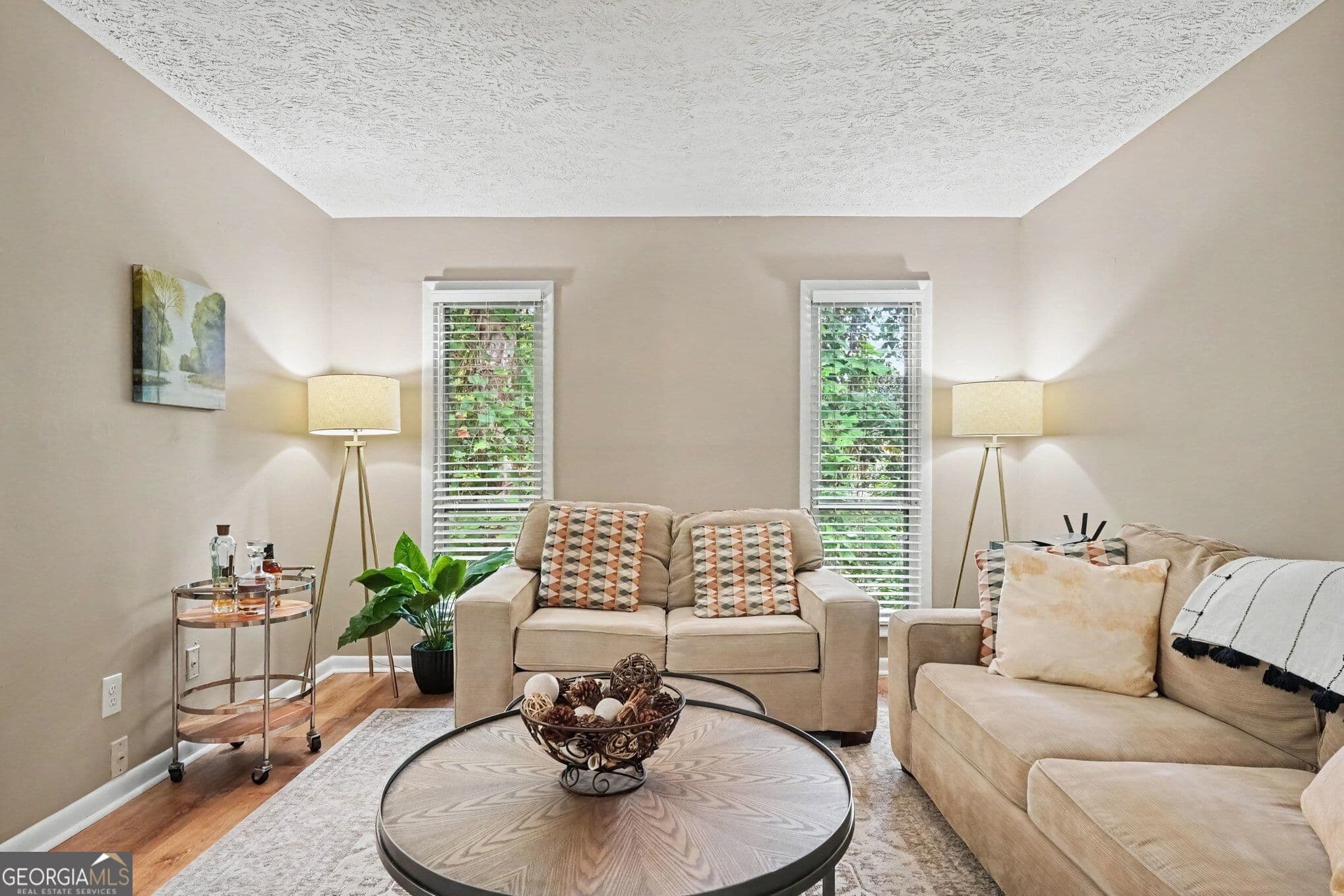 1 bedroom, 1 bathroom, 748 sq ft condominium for sale at 5157 Roswell Road 8, Sandy Springs, GA 30342 — photo 7