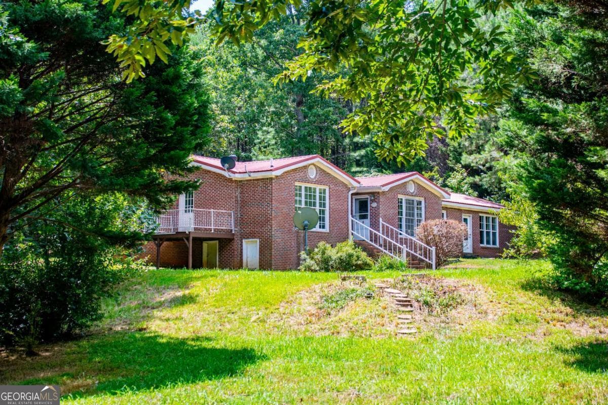 3 bedroom, 2 bathroom, 1,560 sq ft single family residence sold at 3372 East Hwy 5, Whitesburg, GA 30185
