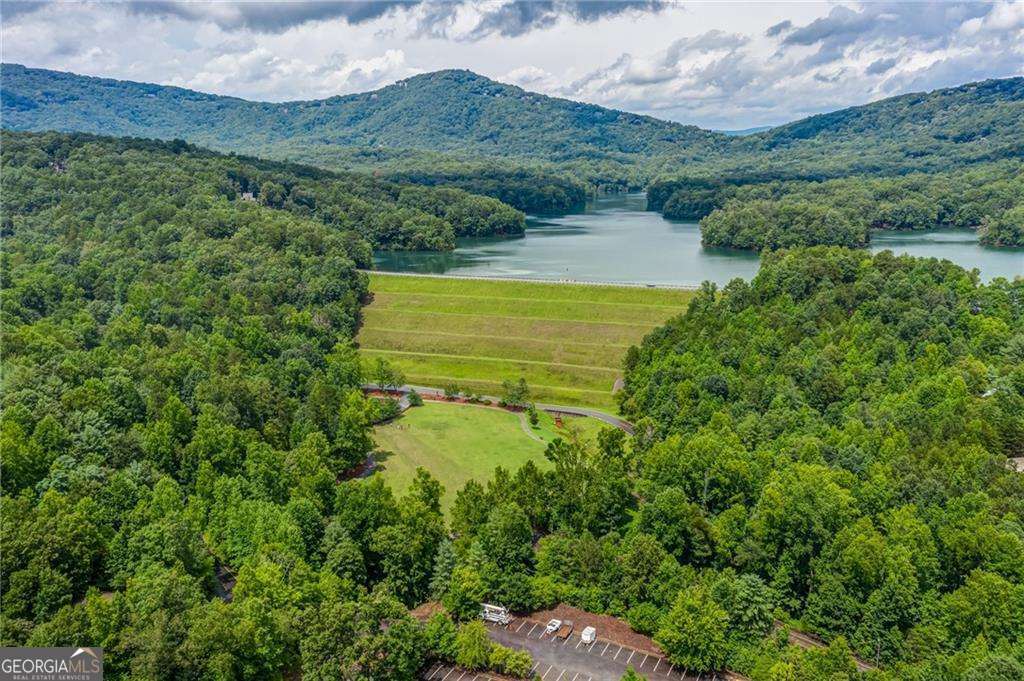 5 bedroom, 2.5 bathroom, 2,438 sq ft cabin,single family residence for sale at 278 Bellflower Drive, Jasper, GA 30143 — photo 2