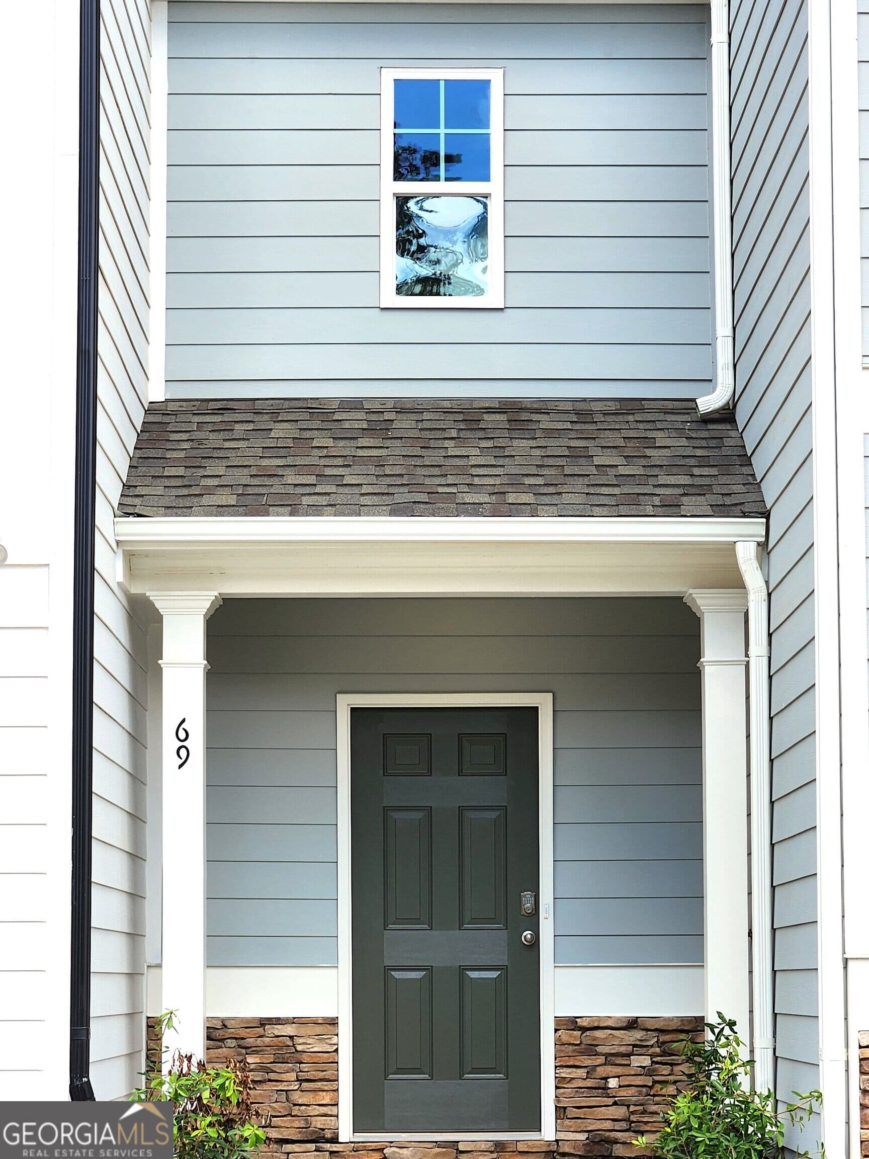 3 bedroom, 2.5 bathroom, 1,848 sq ft townhouse for sale at 69 Umber Lane LOT 37, Newnan, GA 30263 — photo 2