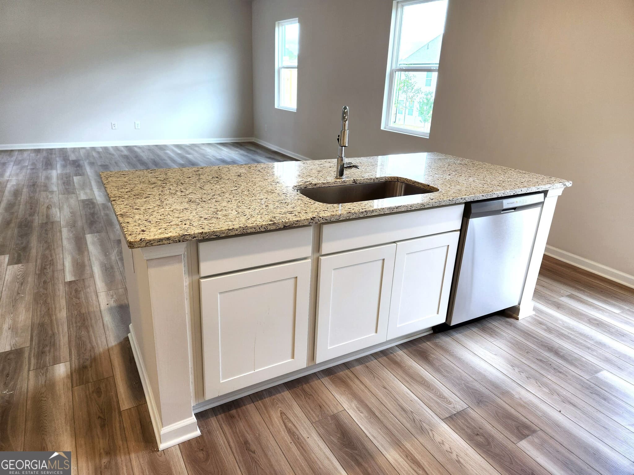 3 bedroom, 2.5 bathroom, 1,848 sq ft townhouse for sale at 69 Umber Lane LOT 37, Newnan, GA 30263 — photo 7
