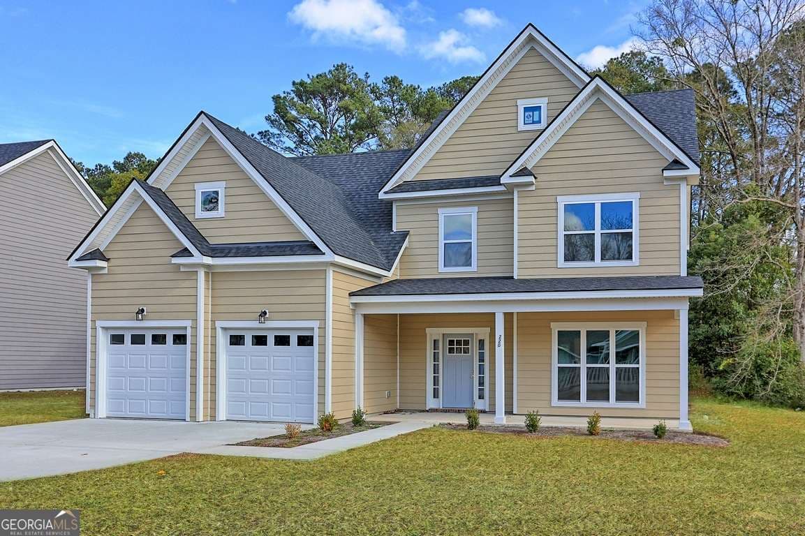 4 bedroom, 2.5 bathroom, 2,742 sq ft single family residence for sale at 220 Skinner Avenue, Pooler, GA 31322 — photo 2