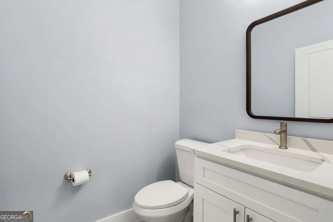 4 bedroom, 2.5 bathroom, 2,742 sq ft single family residence for sale at 220 Skinner Avenue, Pooler, GA 31322 — photo 7