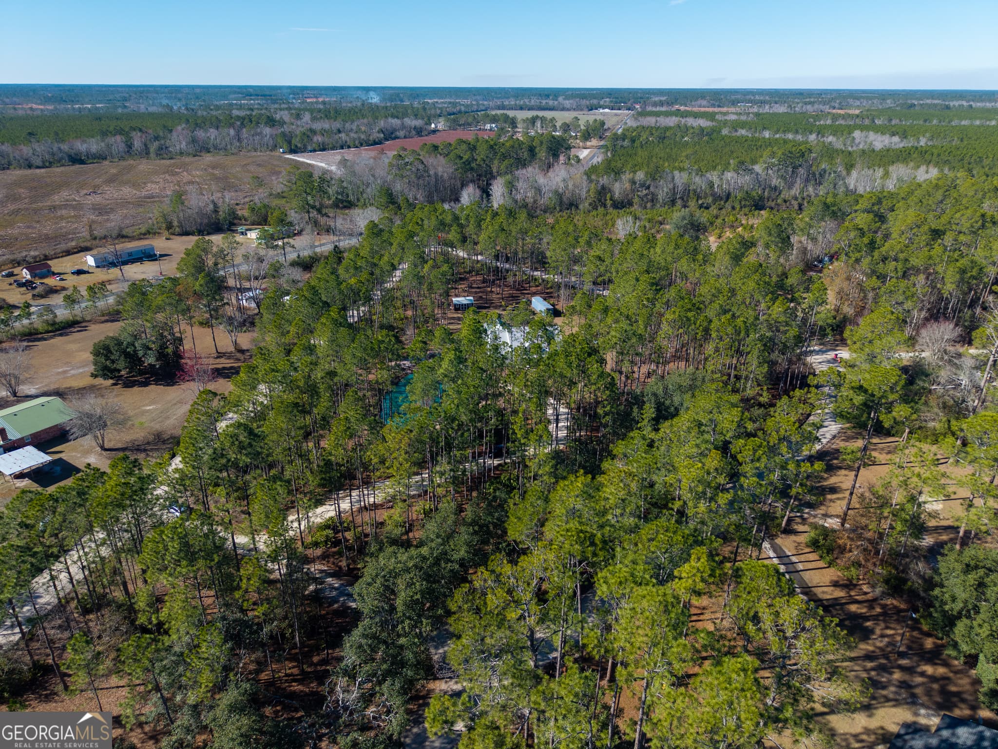 3 bedroom, 2 bathroom, 2,591 sq ft single family residence for sale at 219 Buck Griffis Road, Homerville, GA 31634 — photo 7