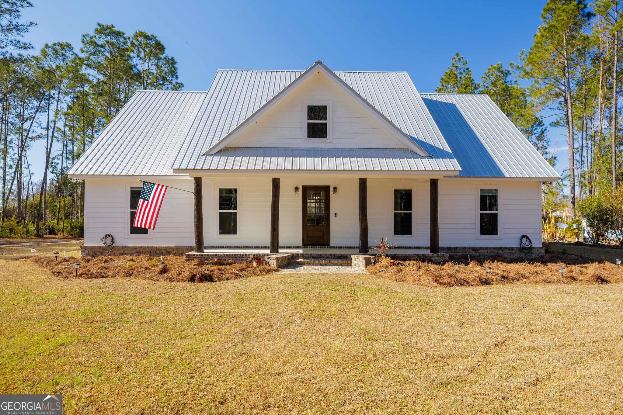 3 bedroom, 2 bathroom, 2,591 sq ft single family residence for sale at 219 Buck Griffis Road, Homerville, GA 31634