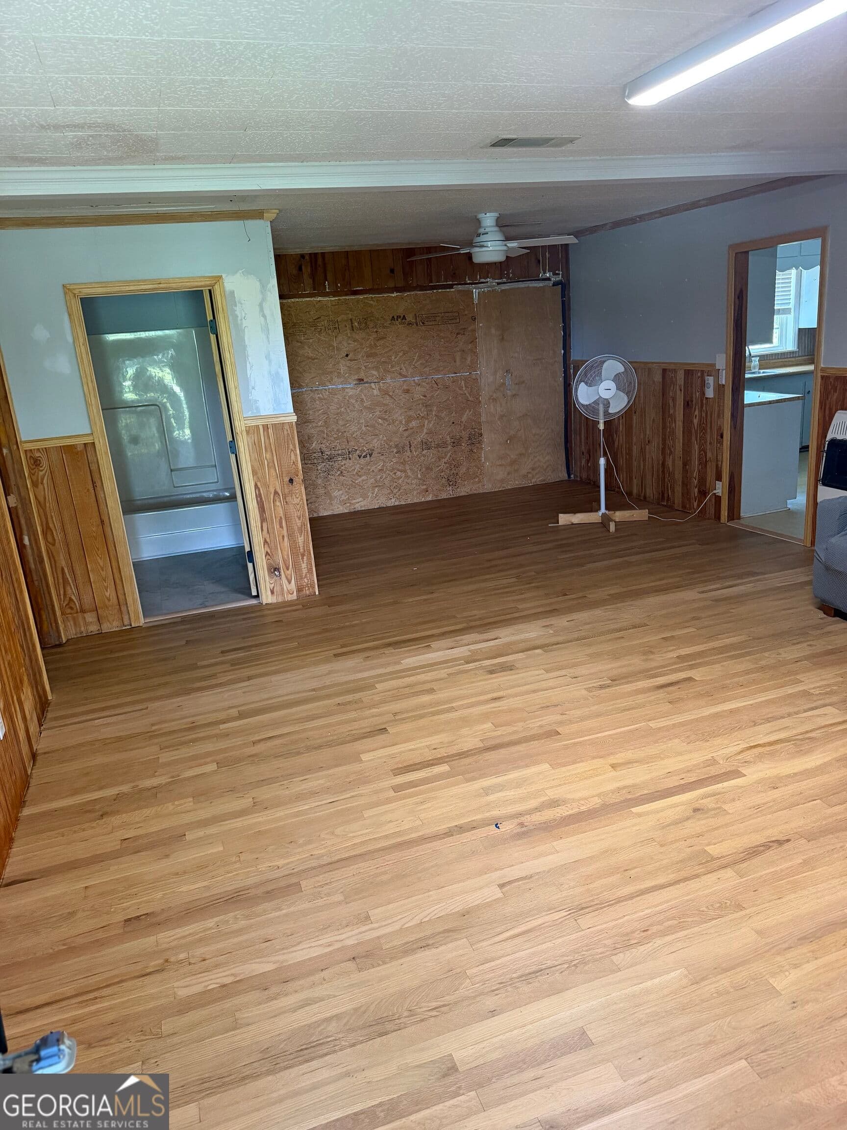 3 bedroom, 2 bathroom, 1,844 sq ft single family residence for sale at 4702 W Old Savannah Road, Millen, GA 30442 — photo 6