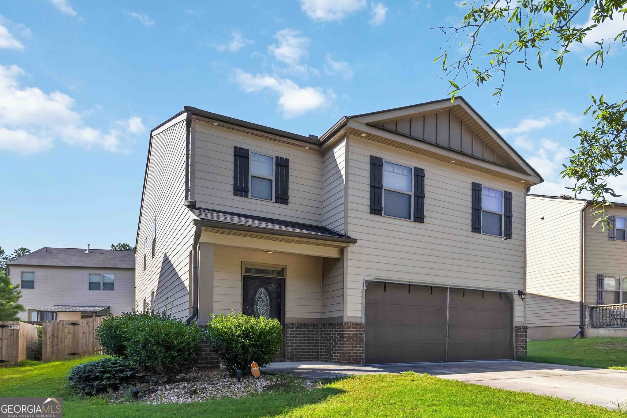 5 bedroom, 3 bathroom, 2,540 sq ft single family residence for rent at 3744 Hampshire Walk, Atlanta, GA 30331 for $3,000 a month — photo 1 of 1