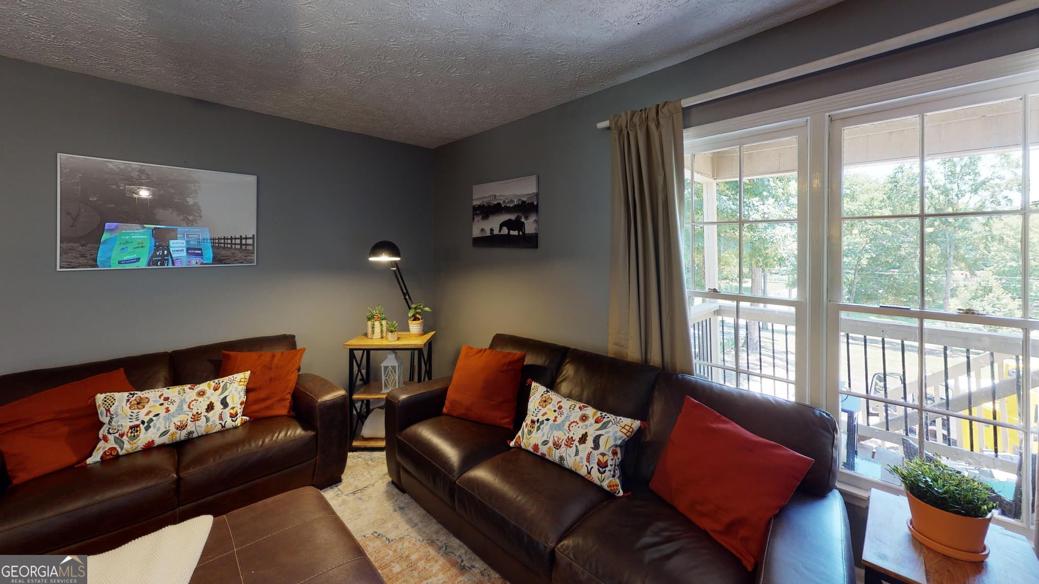 3 bedroom, 1.5 bathroom single family residence for rent at 4297 Earney Road 1, Woodstock, GA 30188 for $4,597 a month — photo 4