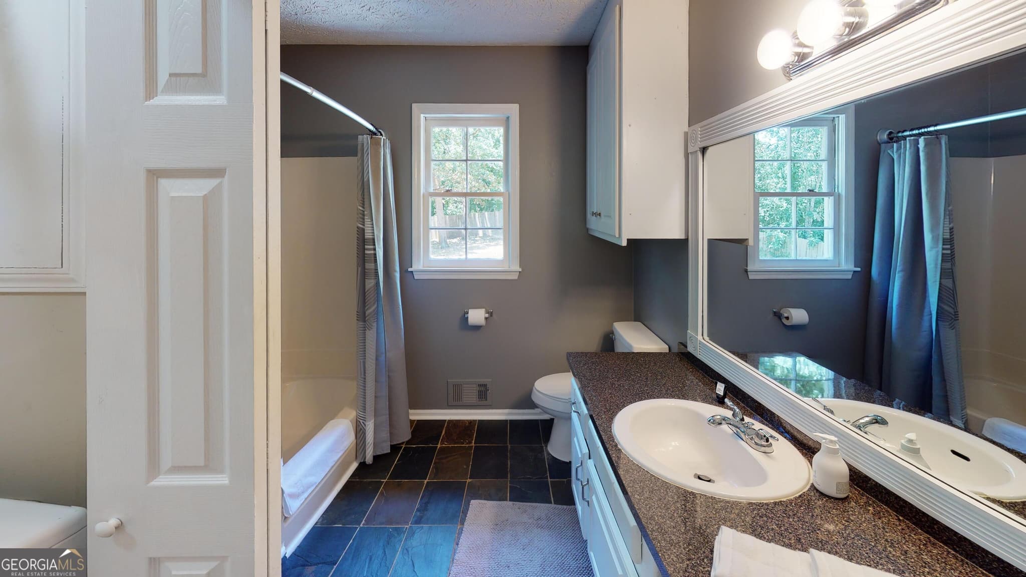 3 bedroom, 1.5 bathroom single family residence for rent at 4297 Earney Road 1, Woodstock, GA 30188 for $4,597 a month — photo 8