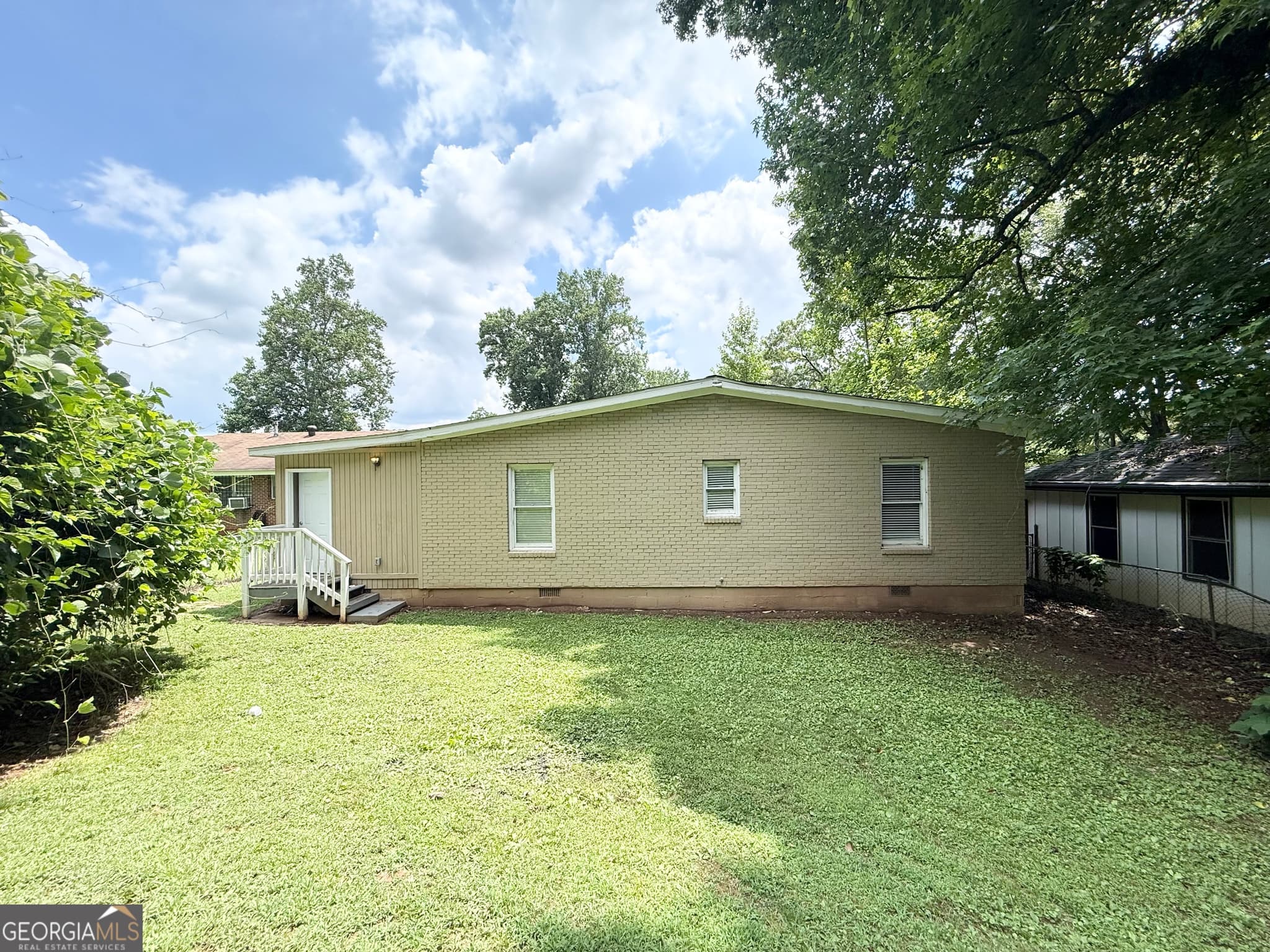 5 bedroom, 2 bathroom, 2,620 sq ft single family residence for sale at 2159 MACON Drive, Atlanta, GA 30315 — photo 10