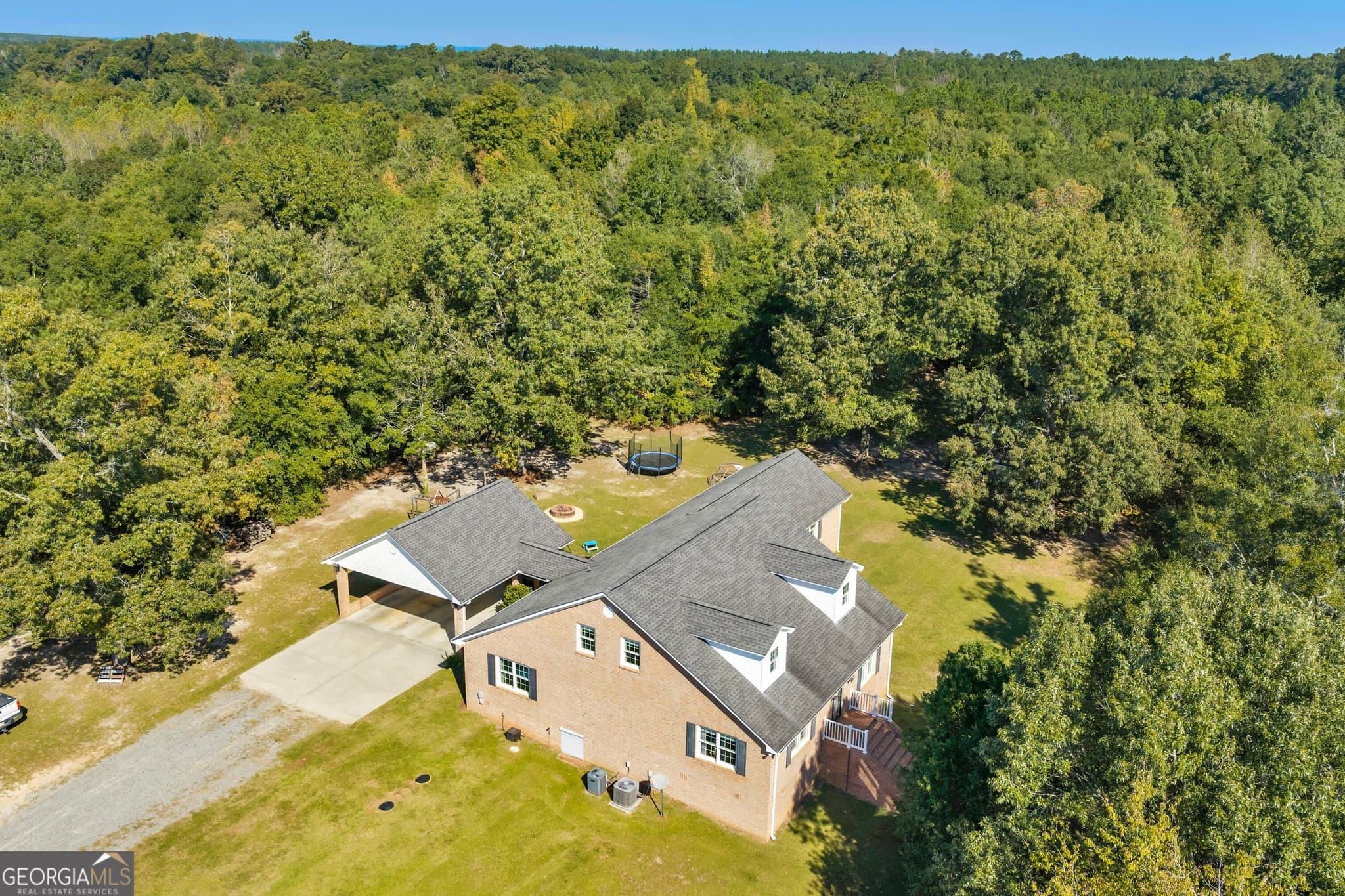 5 bedroom, 3 bathroom, 3,314 sq ft single family residence for sale at 2274 Oconee Church Road, Dublin, GA 31021 — photo 4