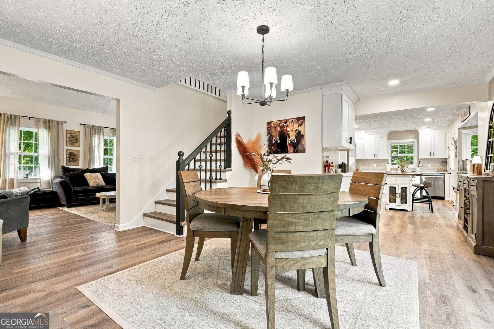 4 bedroom, 2 bathroom, 1,972 sq ft single family residence for sale at 3021 Mills Ridge Drive, Canton, GA 30114 — photo 5