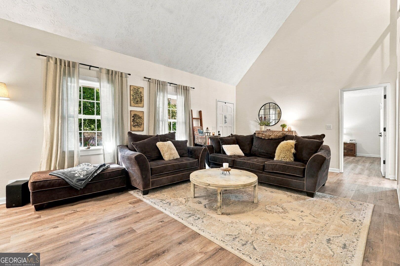 4 bedroom, 2 bathroom, 1,972 sq ft single family residence for sale at 3021 Mills Ridge Drive, Canton, GA 30114 — photo 9