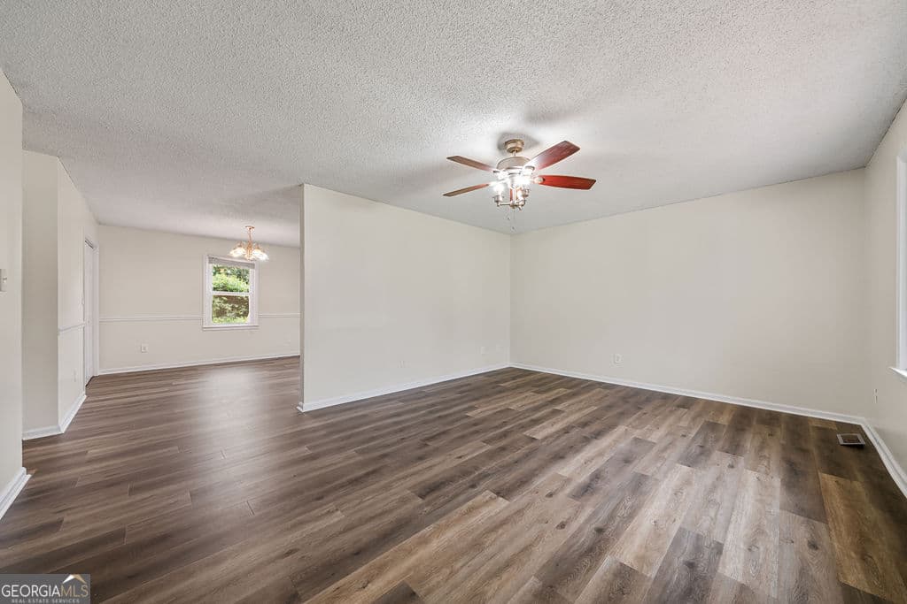 3 bedroom, 2 bathroom, 1,344 sq ft single family residence for sale at 135 Manning Mill Road, Adairsville, GA 30103 — photo 6
