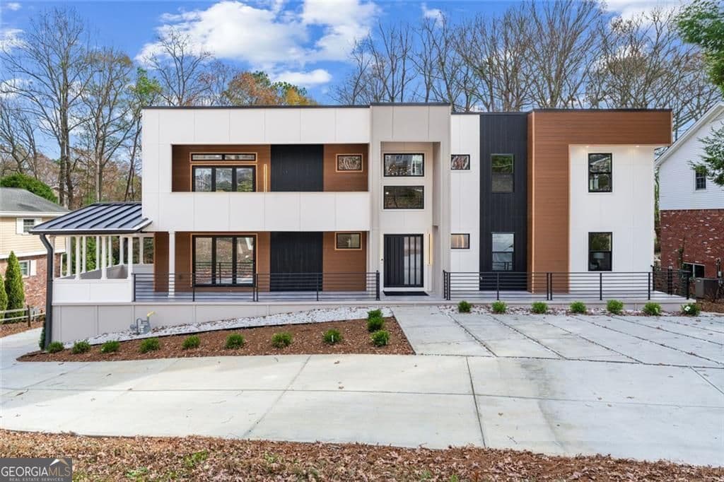 8 bedroom, 7 bathroom, 6,127 sq ft single family residence for sale at 1253 Brooklawn Road, Brookhaven, GA 30319 — photo 1 of 55