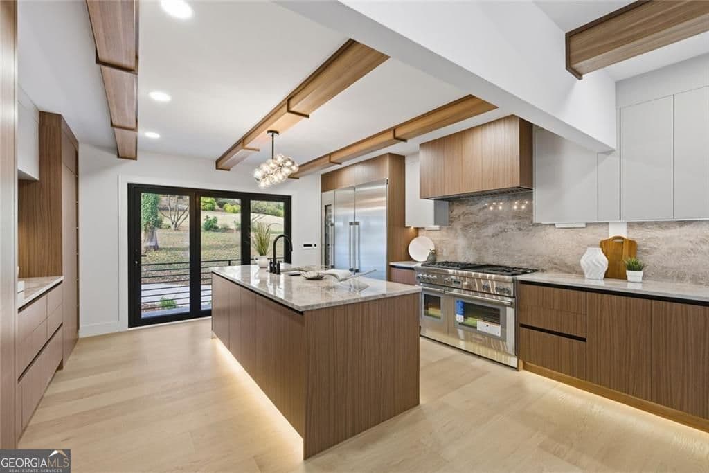 8 bedroom, 7 bathroom, 6,127 sq ft single family residence for sale at 1253 Brooklawn Road, Brookhaven, GA 30319 — photo 8