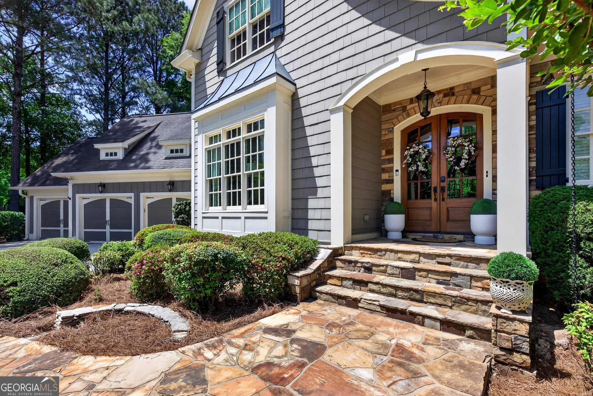 4 bedroom, 4.5 bathroom, 4,030 sq ft single family residence for sale at 110 Newhaven Drive, Fayetteville, GA 30215 — photo 2