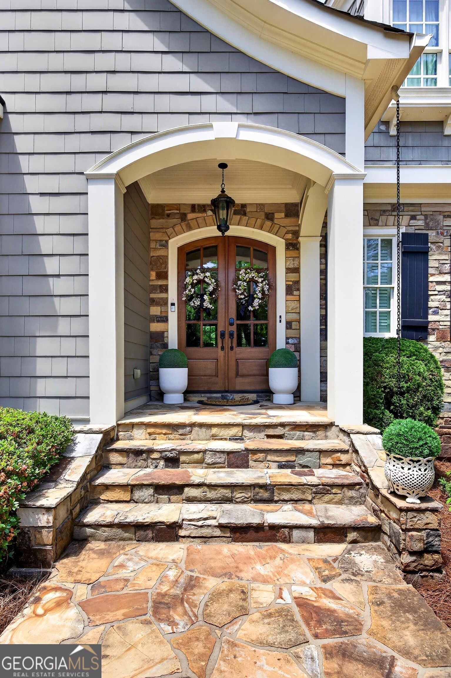 4 bedroom, 4.5 bathroom, 4,030 sq ft single family residence for sale at 110 Newhaven Drive, Fayetteville, GA 30215 — photo 3