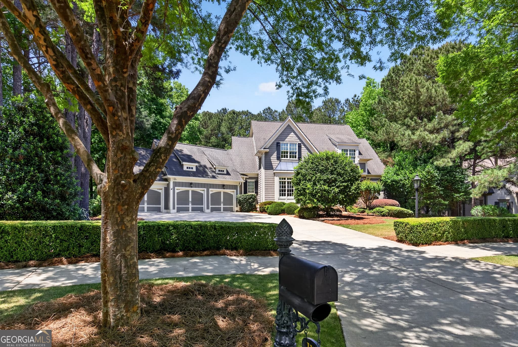 4 bedroom, 4.5 bathroom, 4,030 sq ft single family residence for sale at 110 Newhaven Drive, Fayetteville, GA 30215 — photo 5