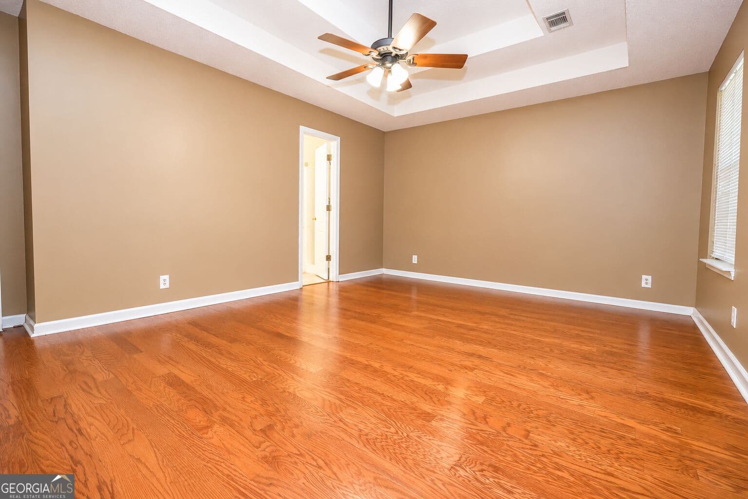 3 bedroom, 2.5 bathroom, 2,445 sq ft single family residence for sale at 203 Settlers Trail, Warner Robins, GA 31088 — photo 10