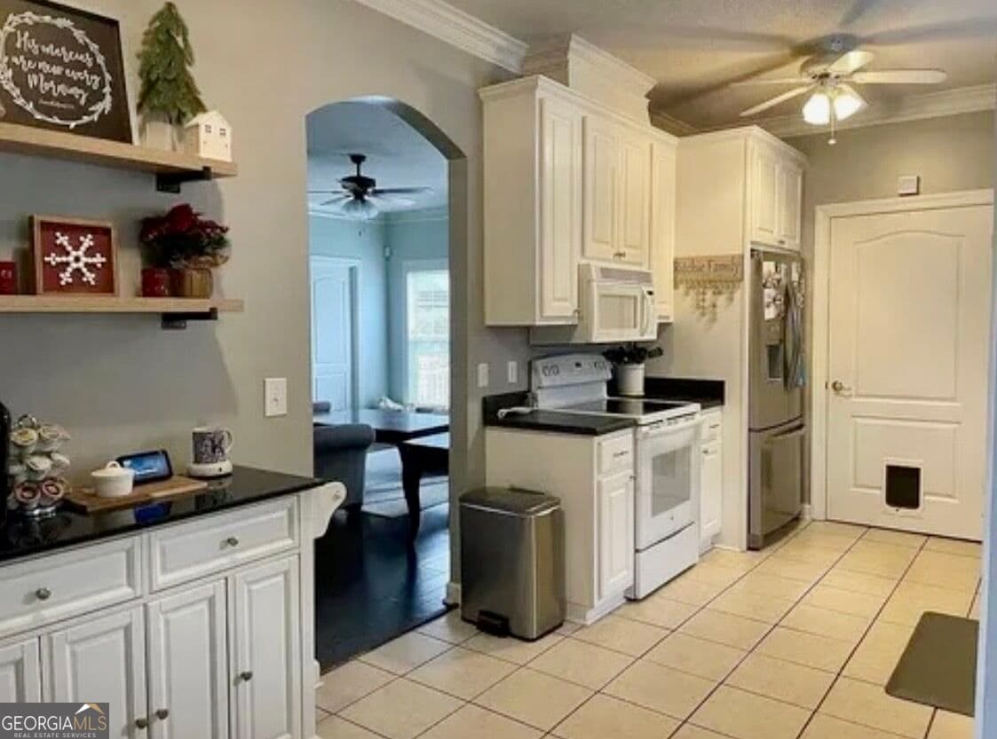 3 bedroom, 2.5 bathroom, 2,135 sq ft single family residence for sale at 231 Sandspur Lane, Vidalia, GA 30474 — photo 4