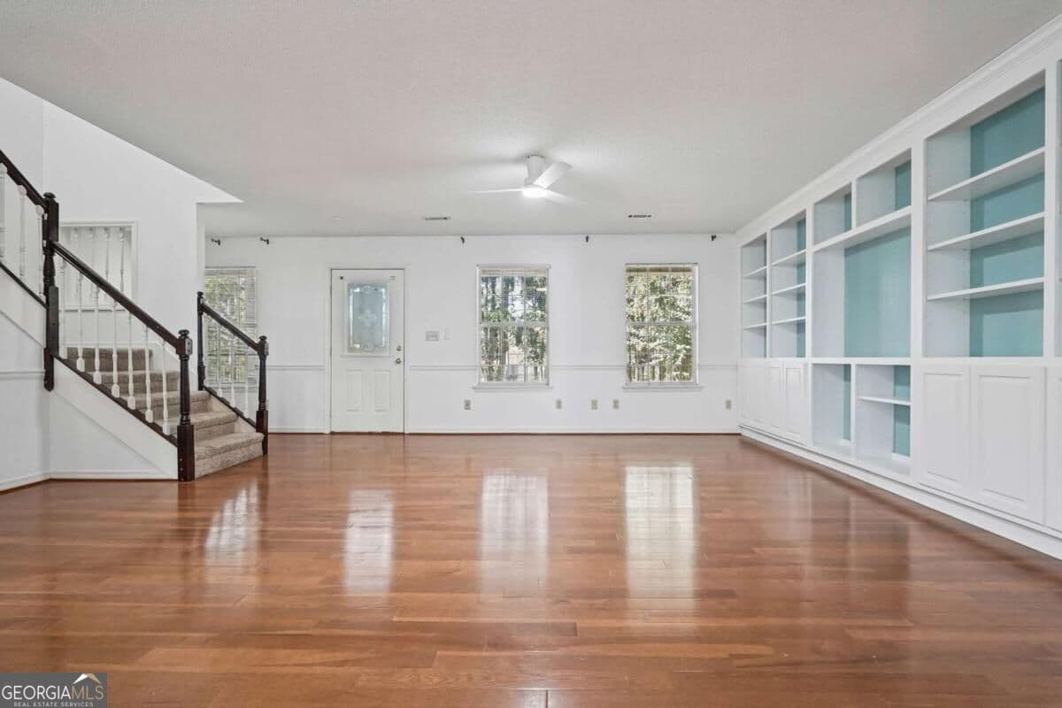5 bedroom, 2.5 bathroom, 4,500 sq ft single family residence for sale at 2811 Lullwater Road, Tifton, GA 31794 — photo 4