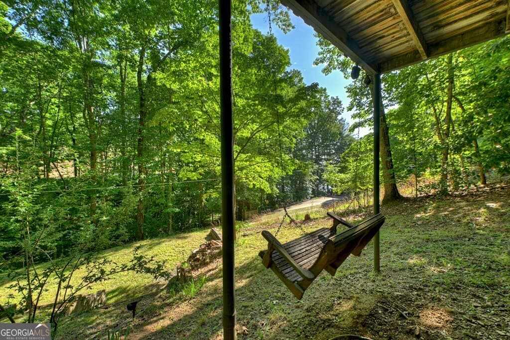 1 bedroom, 1 bathroom, 780 sq ft cabin,single family residence for sale at 32 Lake Front Drive, Morganton, GA 30560 — photo 9